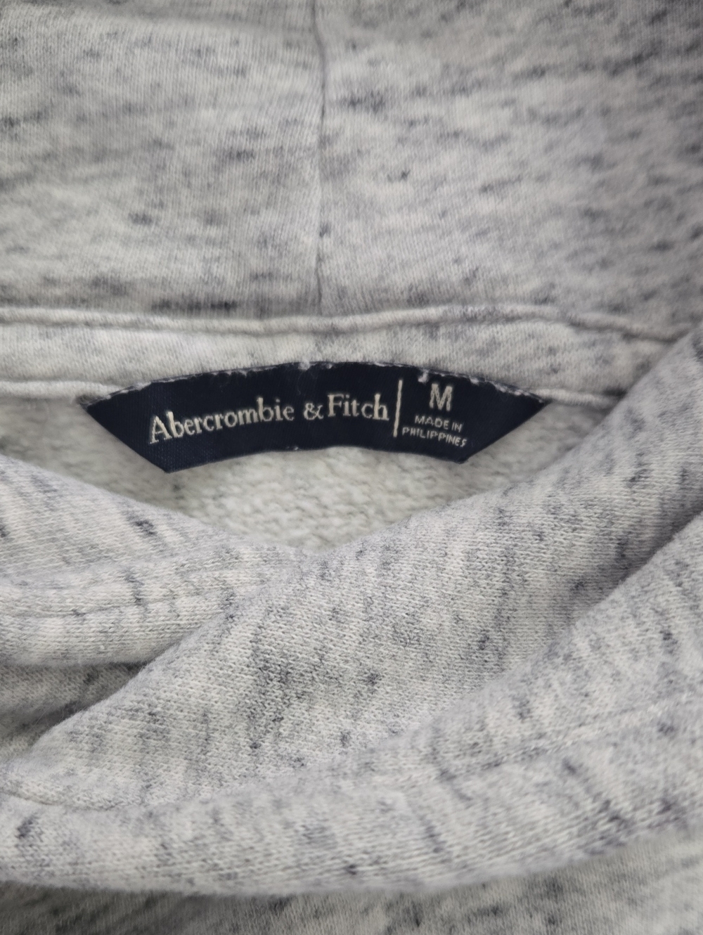 Abercombie And Fitch Women’s Light Gray Cropped Hoodie Top - Picture 2 of 5